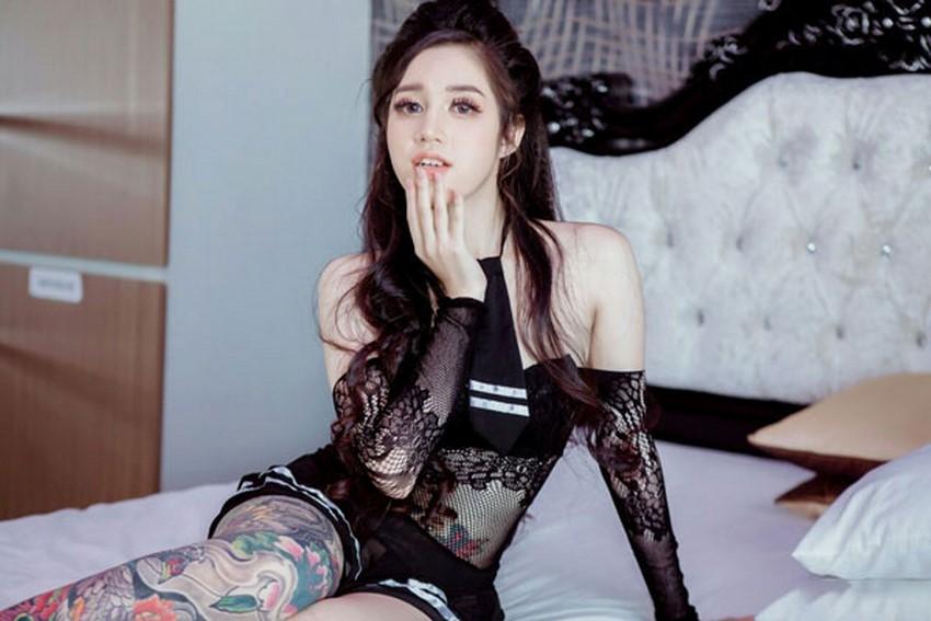 sex hay mỗi ngày Cô nàng 21 tuổi phải bán thân để trả nợ cho bố